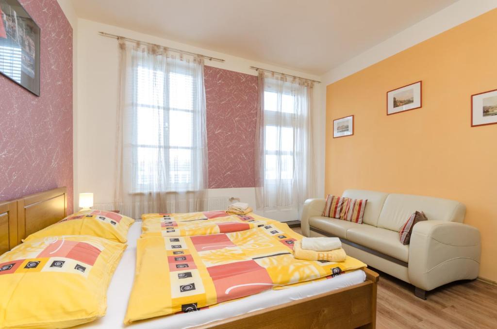 Pension Ibérica Brno Bagian luar foto